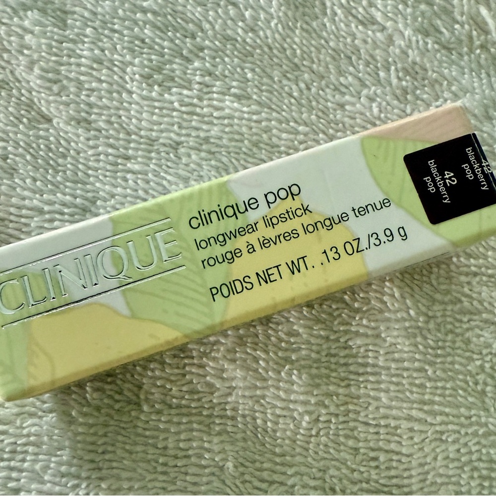 Clinique Pop Longwear Lipstick in Blackberry Pop (NIB)